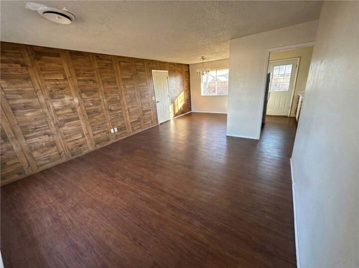 Property Photo:  811 N 15th Street  AR 72756 