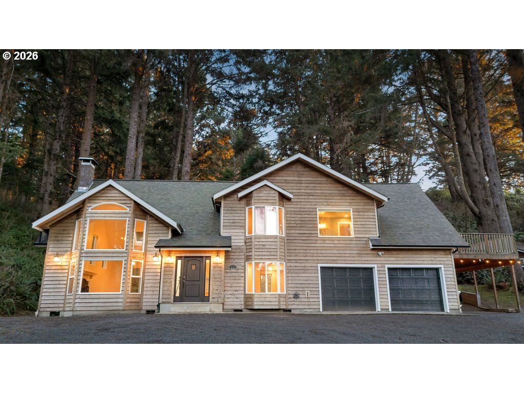 Property Photo:  131 Arbor Ln  OR 97110 