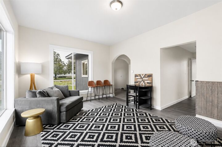Property Photo:  214  Hamilton Street  WA 98830 