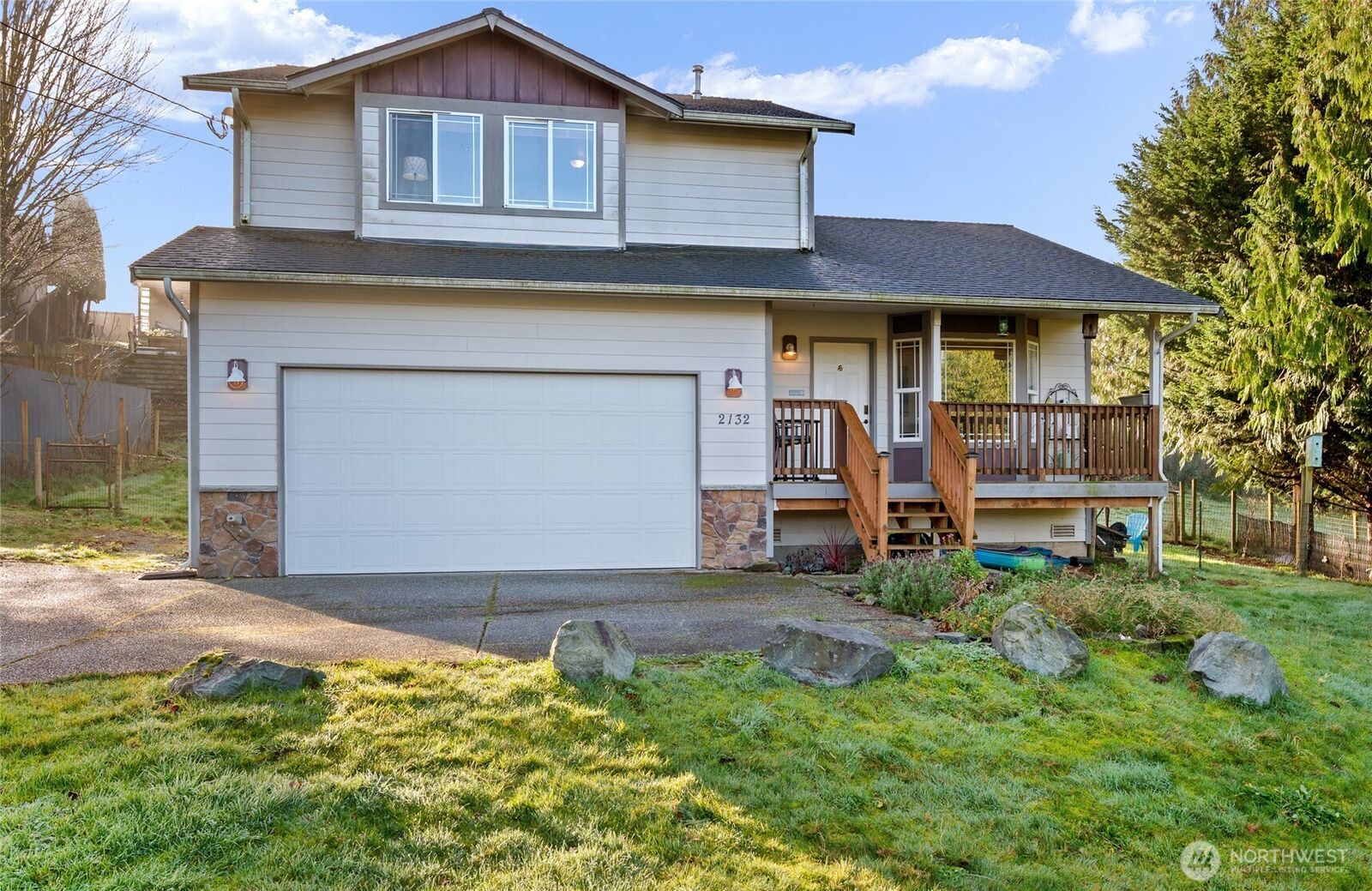 Property Photo:  2132  256th Street NW  WA 98292 