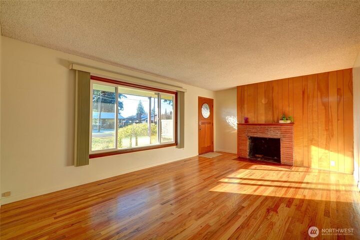 Property Photo:  4905  75th Place NE  WA 98270 