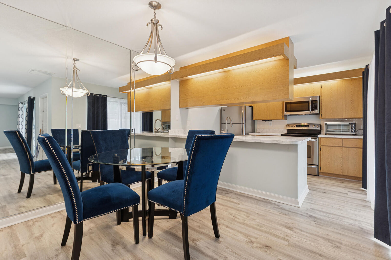 Property Photo:  7510 75th Way  FL 33407 