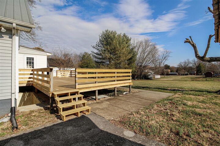 Property Photo:  103 Bunnell Avenue  KY 42749 