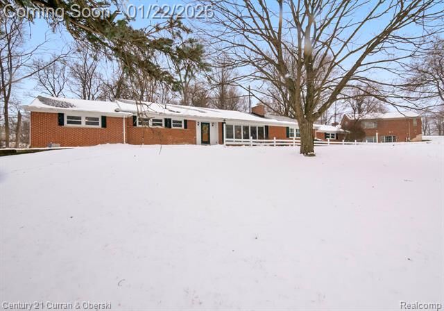 Property Photo:  33870 Cotswold Street  MI 48335 