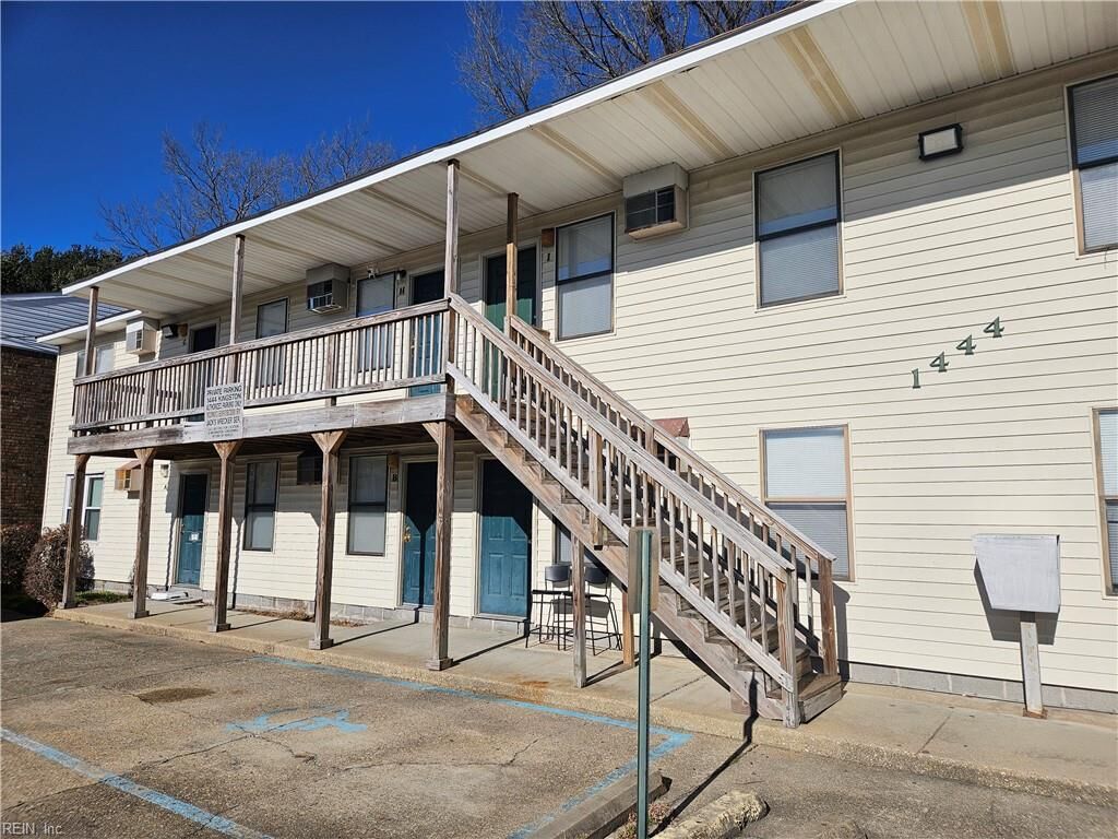 Property Photo: 1444 Kingston Ave I VA 23503