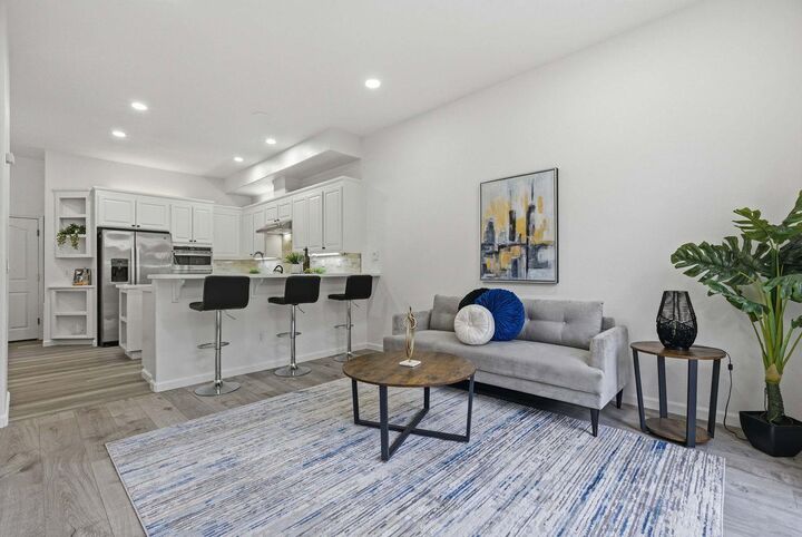 Property Photo:  2207 Vizcaya Circle  CA 95008 