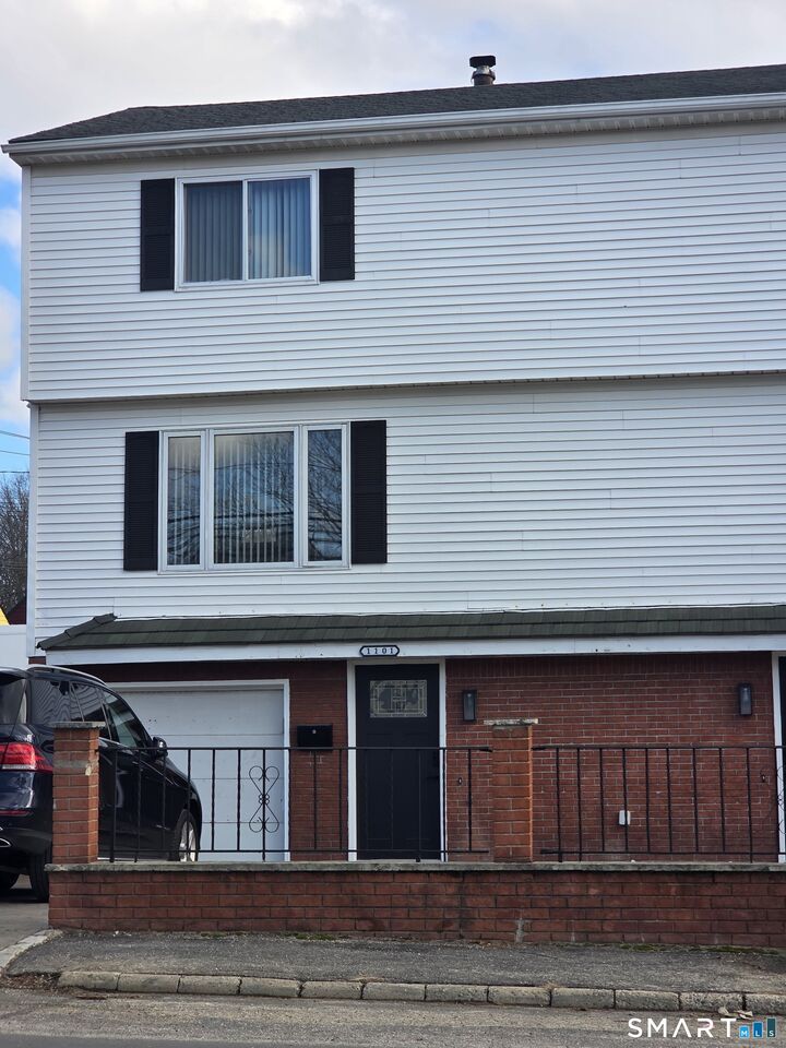 Property Photo:  1101 Highland Avenue  CT 06708 
