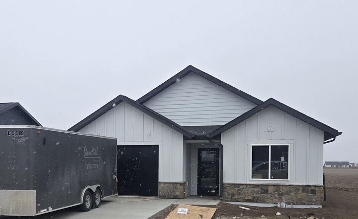 Property Photo:  1215 Edelman Loop  WY 82801 