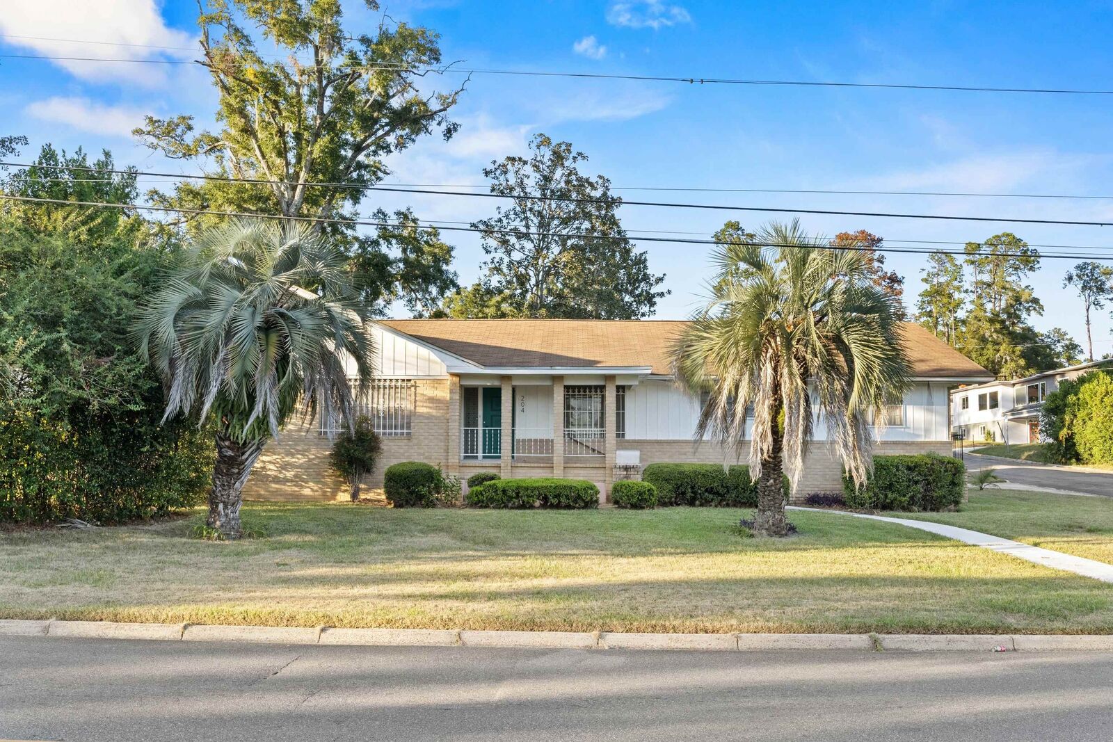 Property Photo:  204 Rudy Hubbard Way  FL 32301 