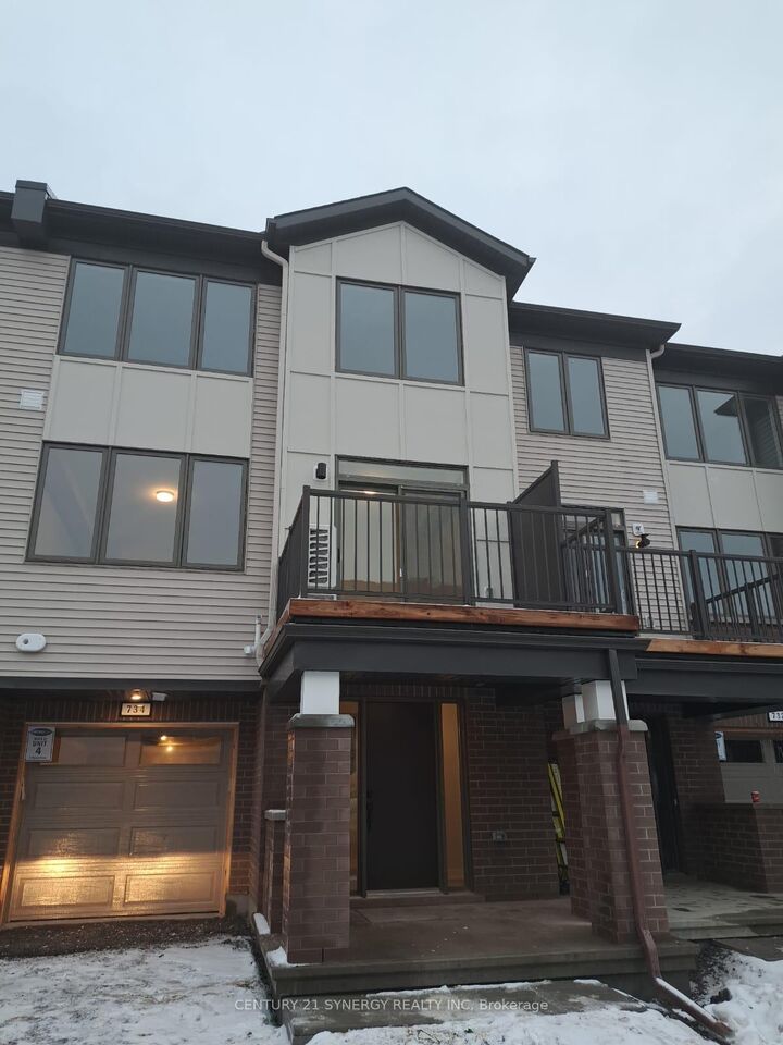 Property Photo:  734 Chromite Private  ON K2J 7J2 