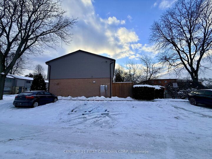 Photo de la propriété: 253 Taylor Street 21 ON N5Y 2J6