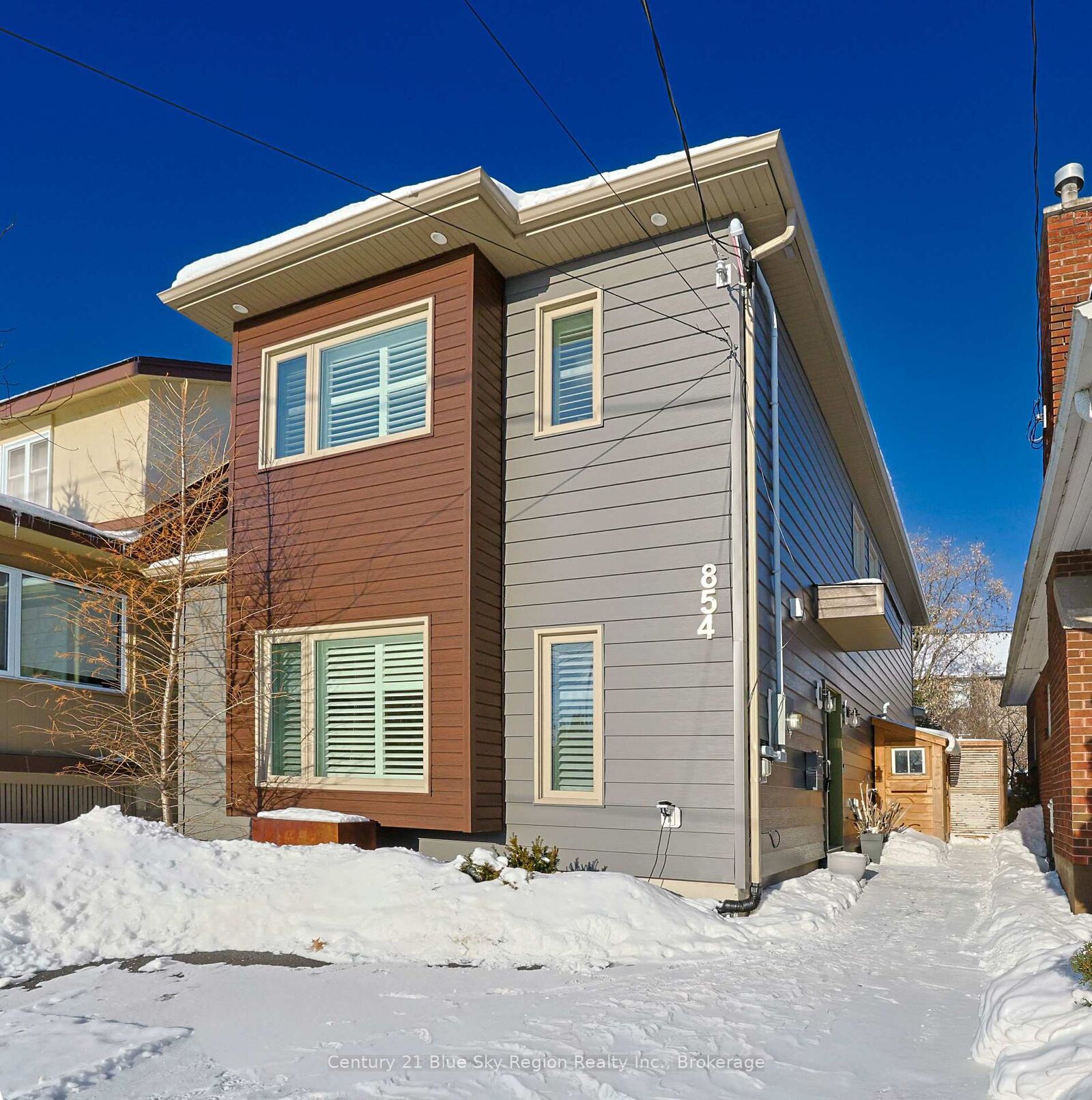 Photo de la propriété: 854 Bourke Street ON P1B 3K6