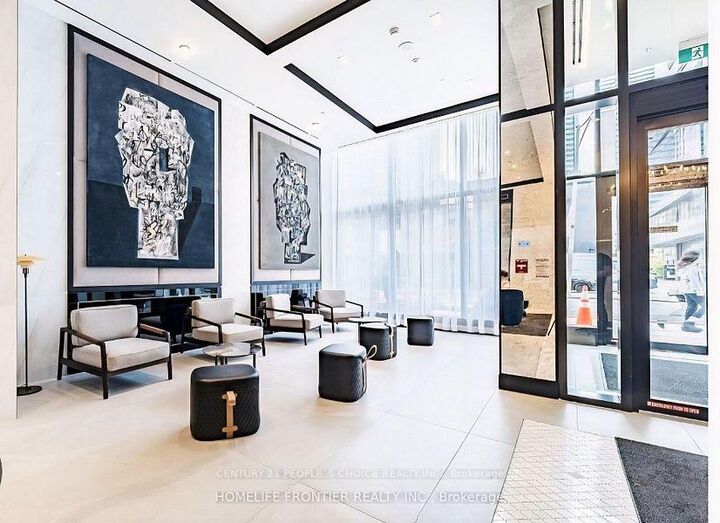 Photo de la propriété:  8 Wellesley Street W 4805  ON M4Y 0J5 