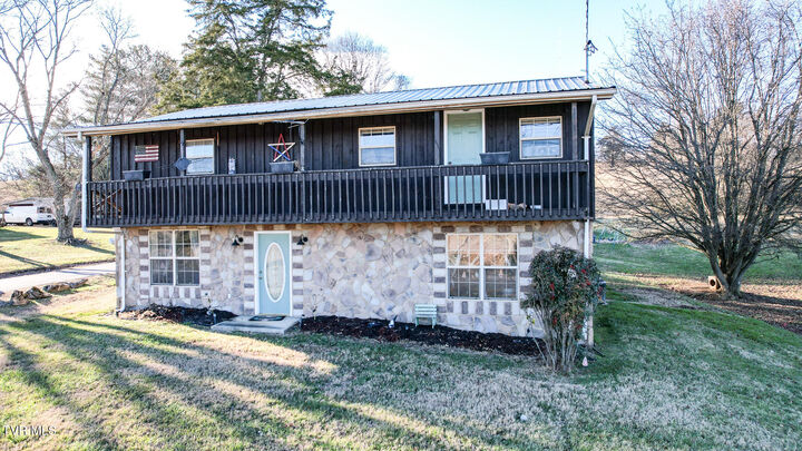Property Photo:  2205 Brown Springs Rd  TN 37743 