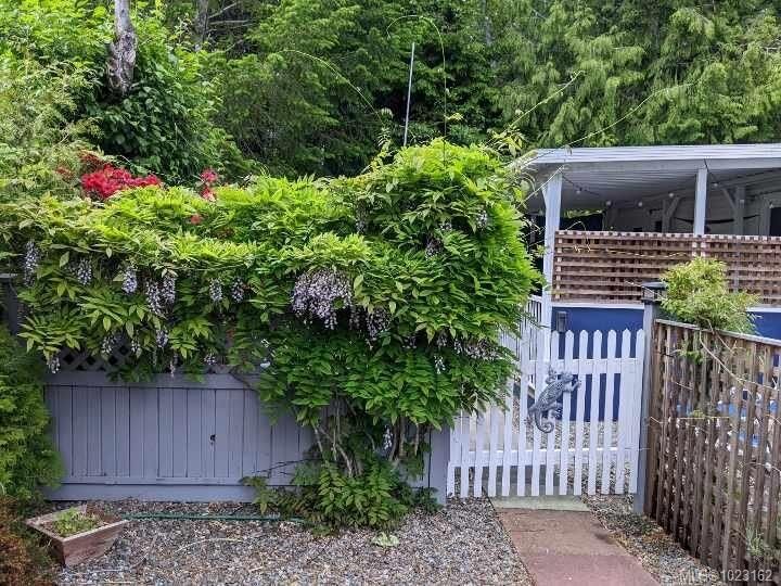 Property Photo: 2650 Turnbull Rd #E5 BC V9K 2R2