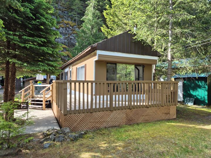 Property Photo: 71860 Sumallo Road 9 BC V0X 1L5