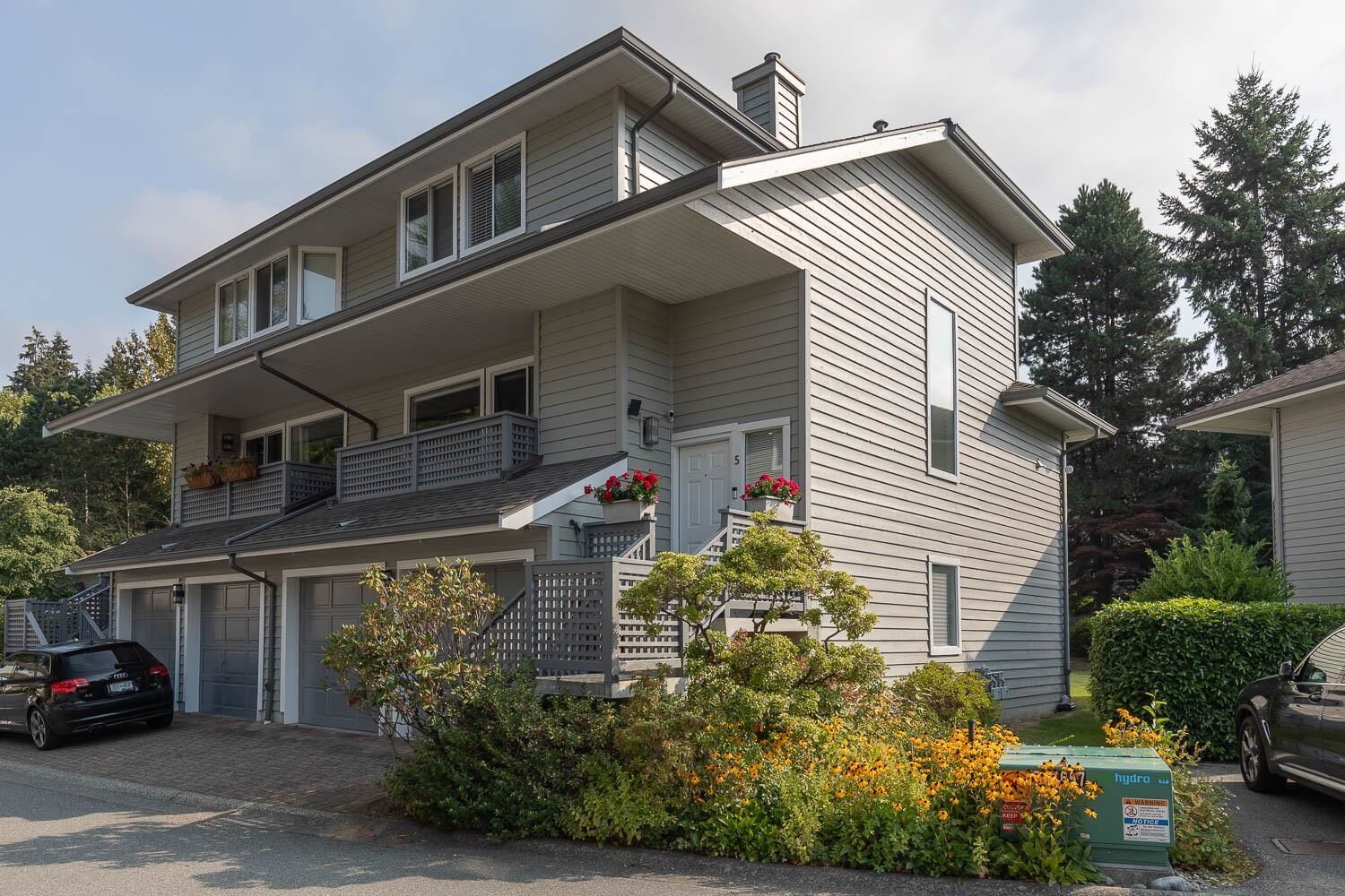 Property Photo: 3634 Garibaldi Drive 5 BC V7H 2X5