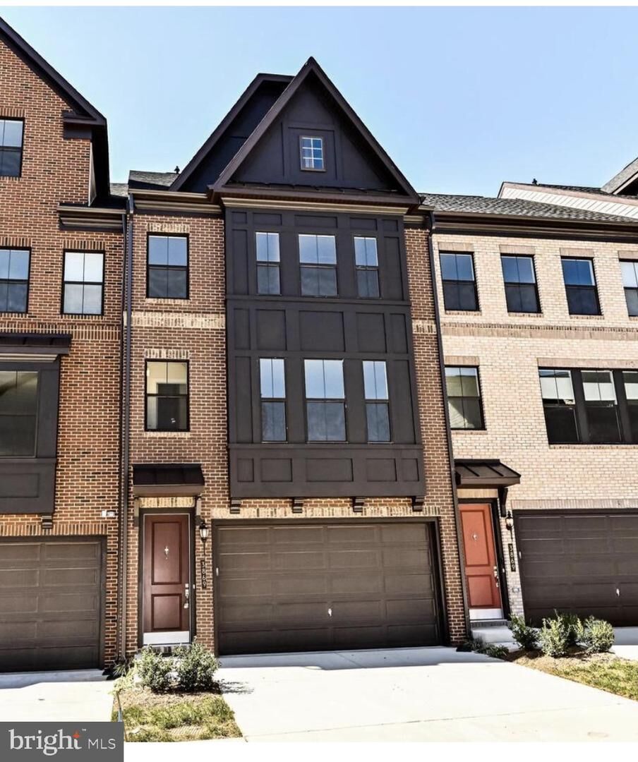 Property Photo:  3871 Rainier Drive  VA 22033 