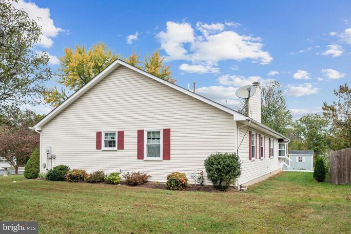 Property Photo:  112 Jefferson Court  VA 22655 