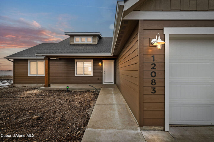Property Photo:  11992 N Lennon Ln  ID 83858 