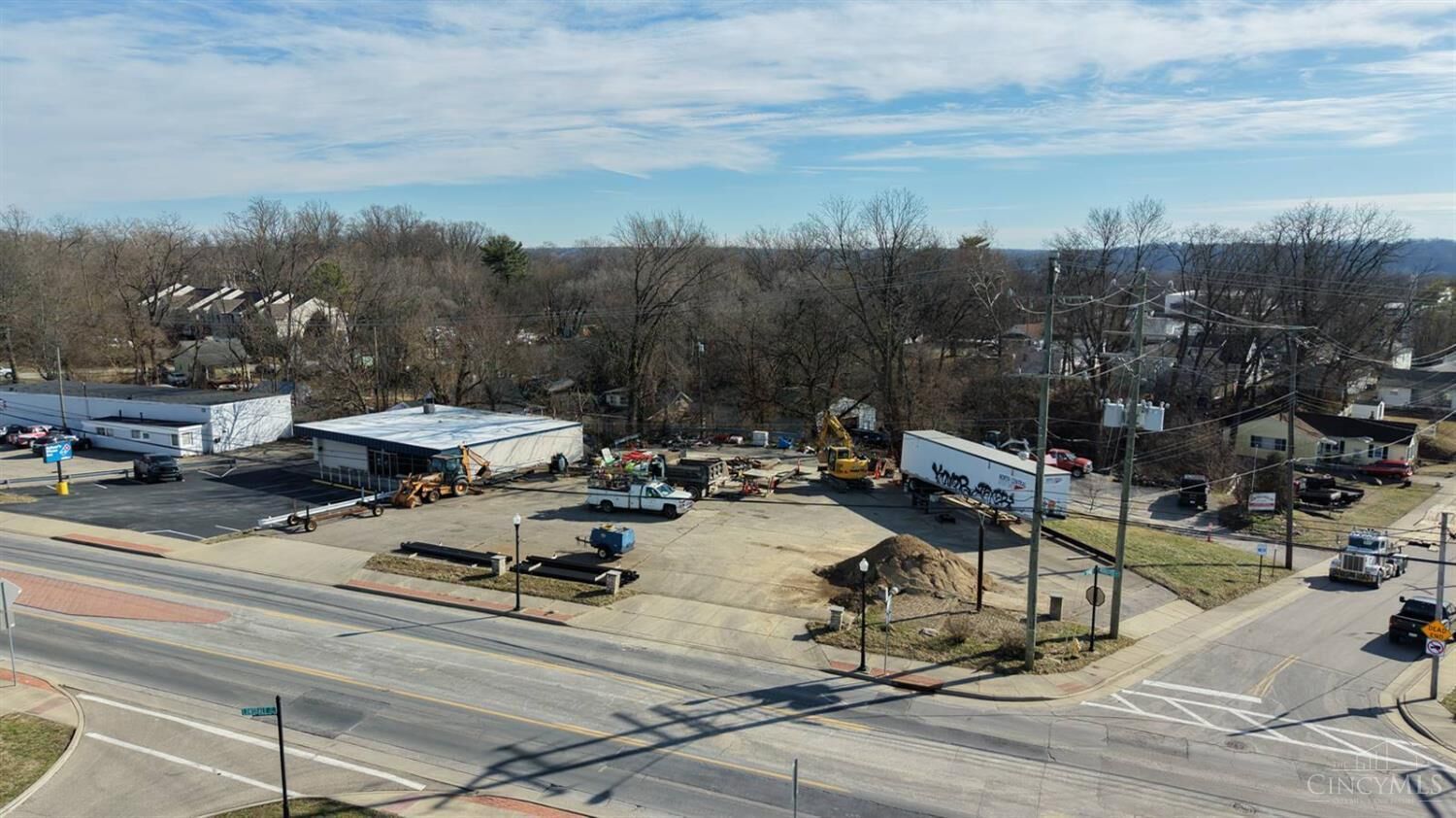 Property Photo:  6001 Wooster Pike  OH 45227 