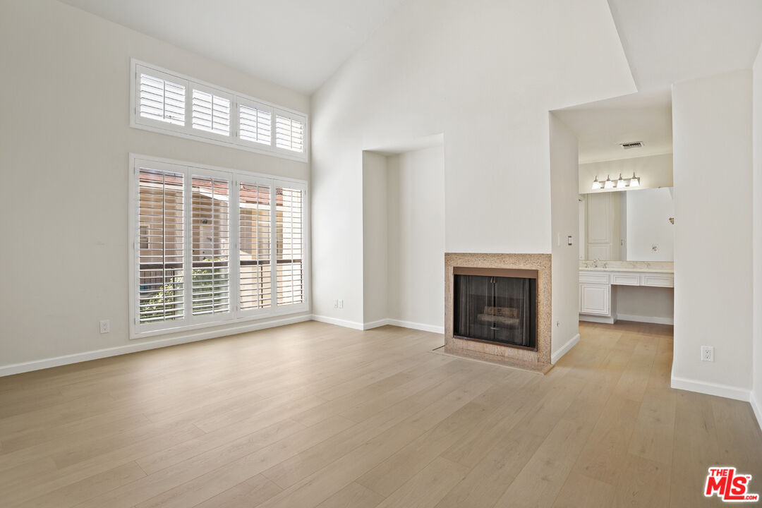 Property Photo:  1825 Westholme Ave  CA 90025 