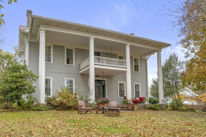 Property Photo:  75 Hill Street  OH 43138 