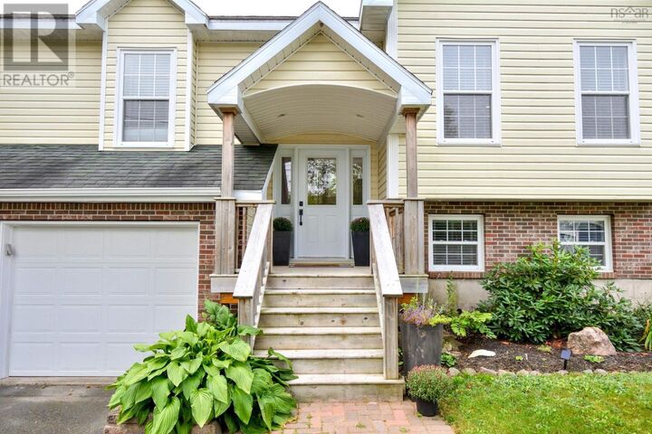 Property Photo: 44 Ferndell Crescent NS B1S 3C6