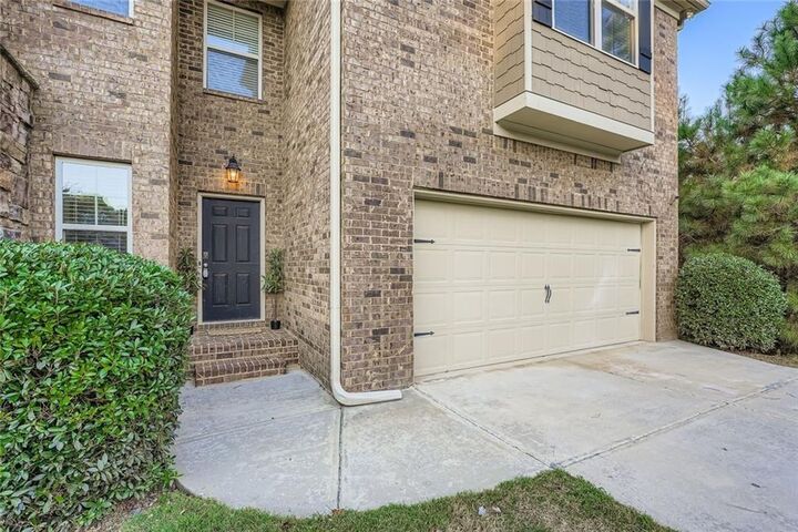 Property Photo: 1240 Grayson Oaks Drive GA 30045