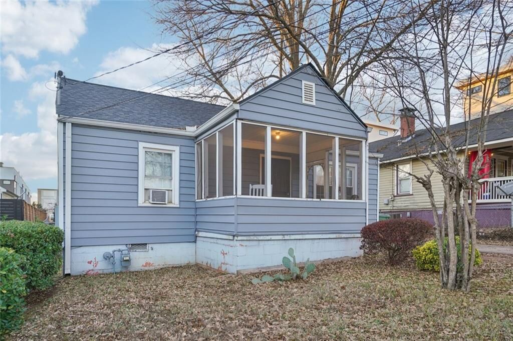 Property Photo:  323 Stovall Street SE  GA 30316 