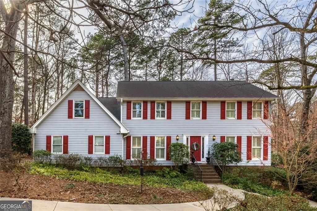 Property Photo: 2086 Mountain Creek Court GA 30087