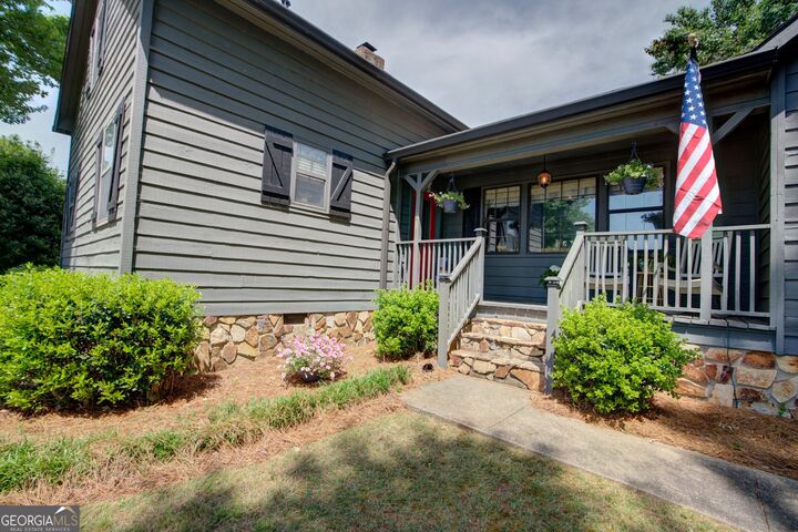 Property Photo:  2 Maplewood Square SE  GA 30161 