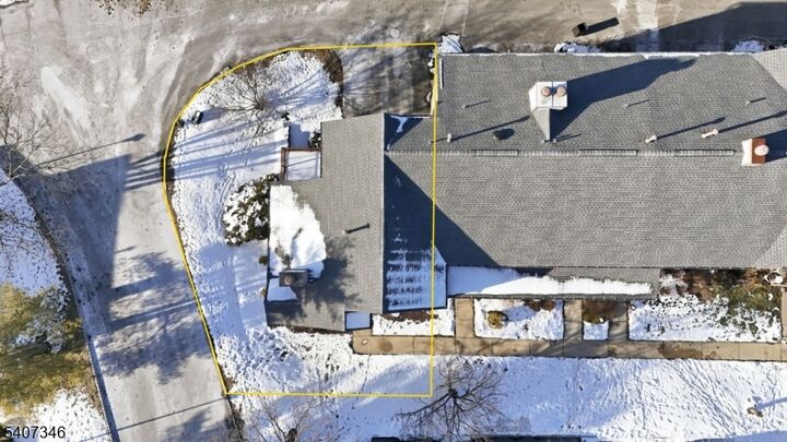 Property Photo:  45 Barn Owl Dr  NJ 07840 