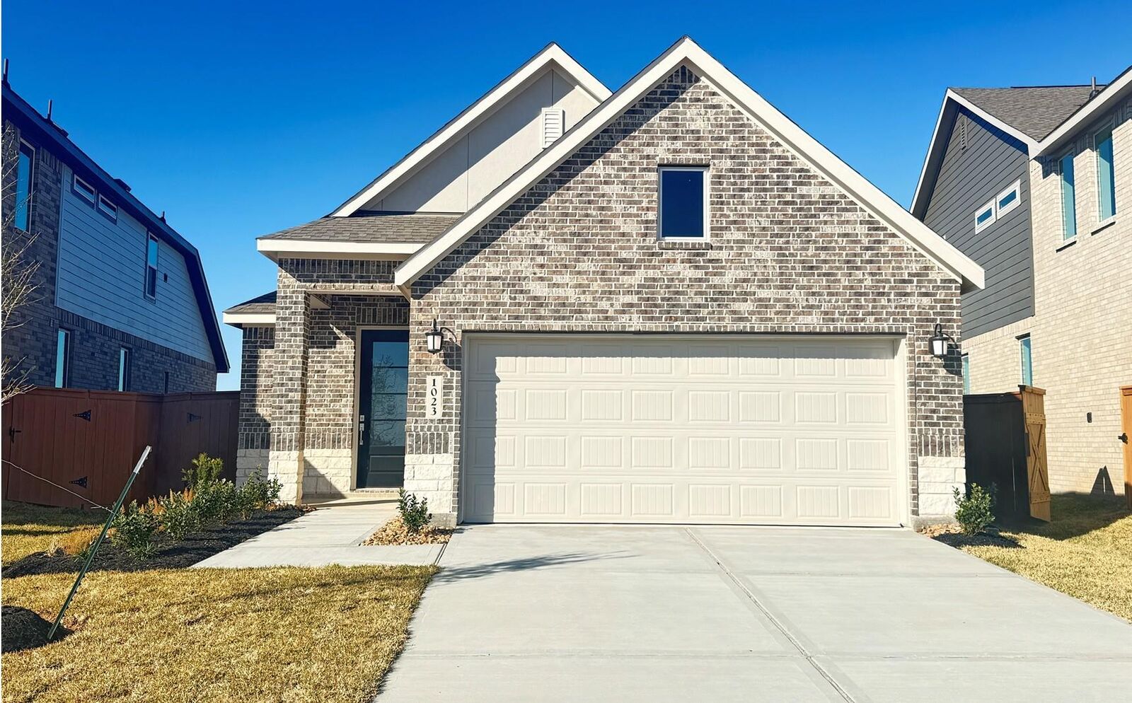 Property Photo:  1023 Blue Stone Drive  TX 77417 