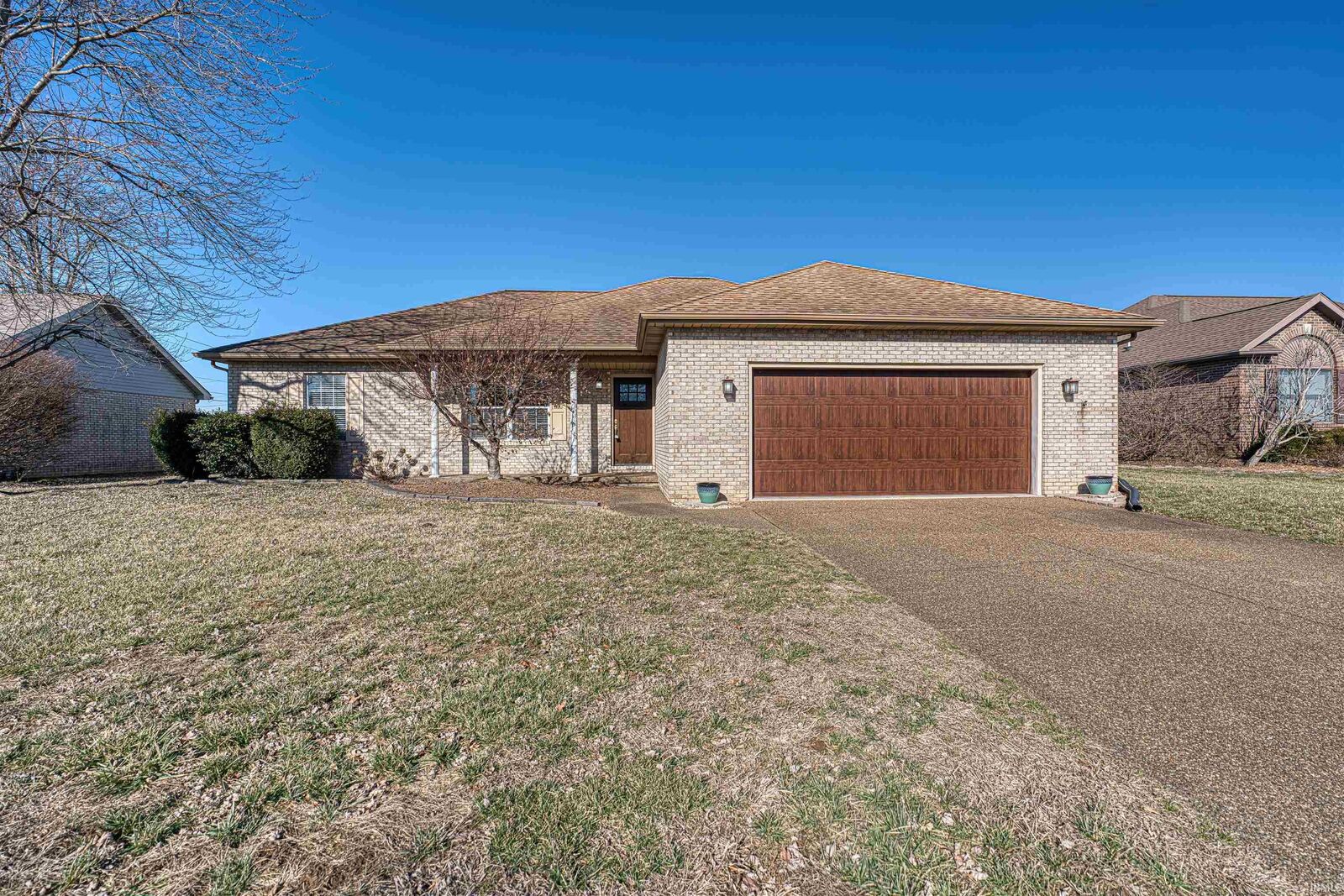 Property Photo: 8988 Camelot Drive IN 47630