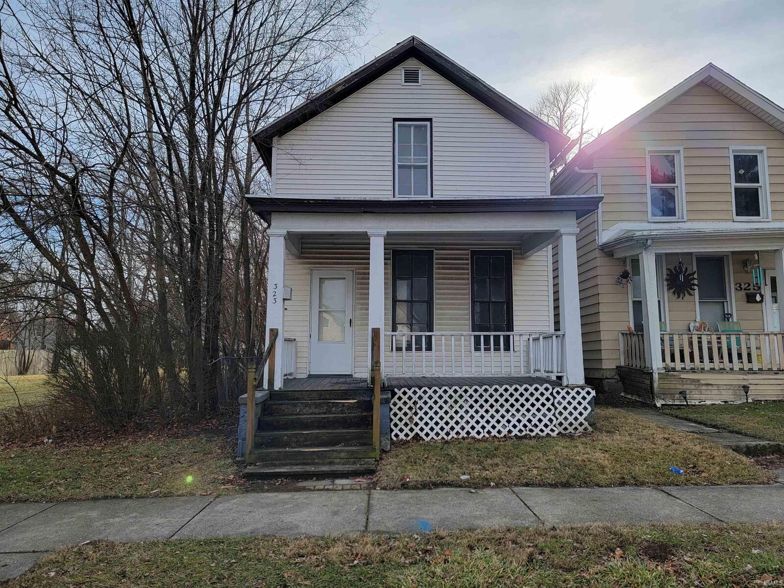 Property Photo:  323 W Williams Street  IN 46802-6409 
