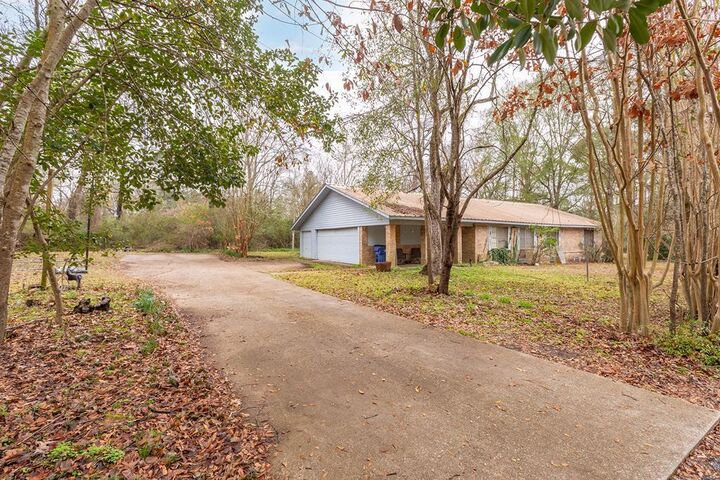 Property Photo:  800 A. S. Davis Road  TX 75941 