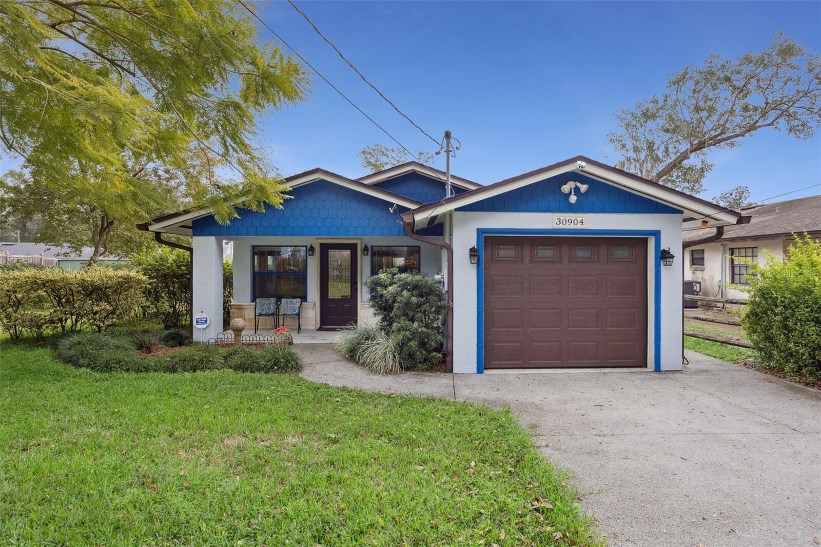 Property Photo:  30904 Deal Drive  FL 32776 