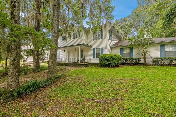 Property Photo:  2720 NW 104th Court C  FL 32606 