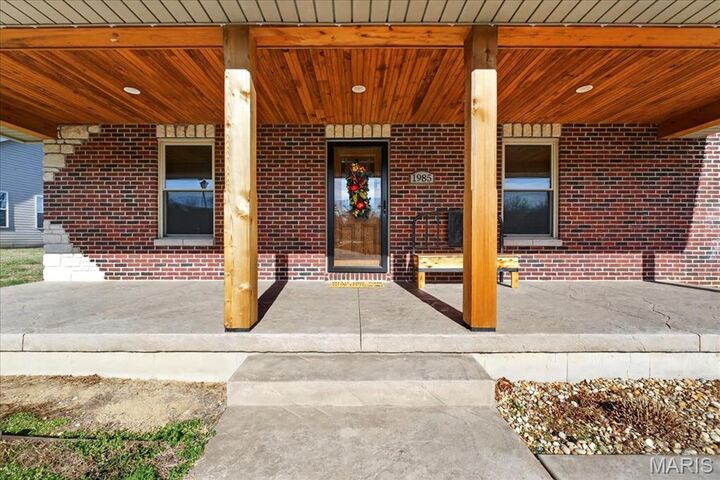 Property Photo:  1985 Heritage Farms Drive  MO 63069 