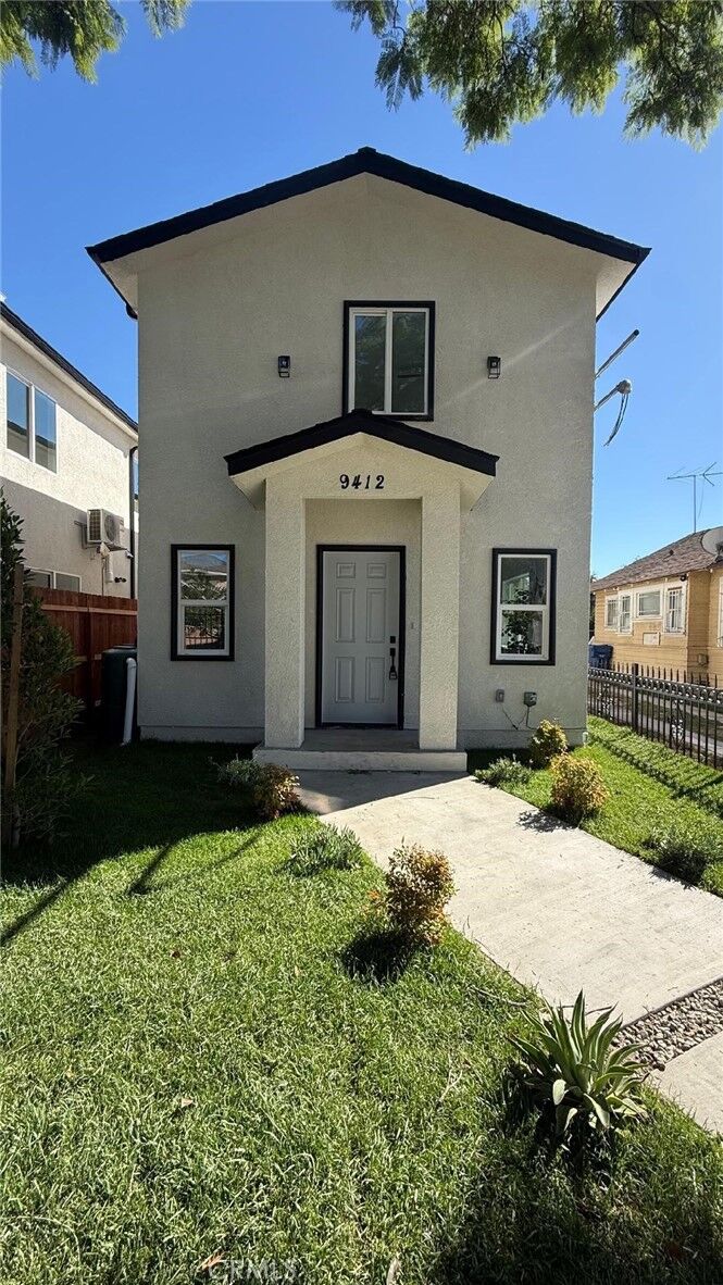 Property Photo: 9412 Wilmington Avenue CA 90002