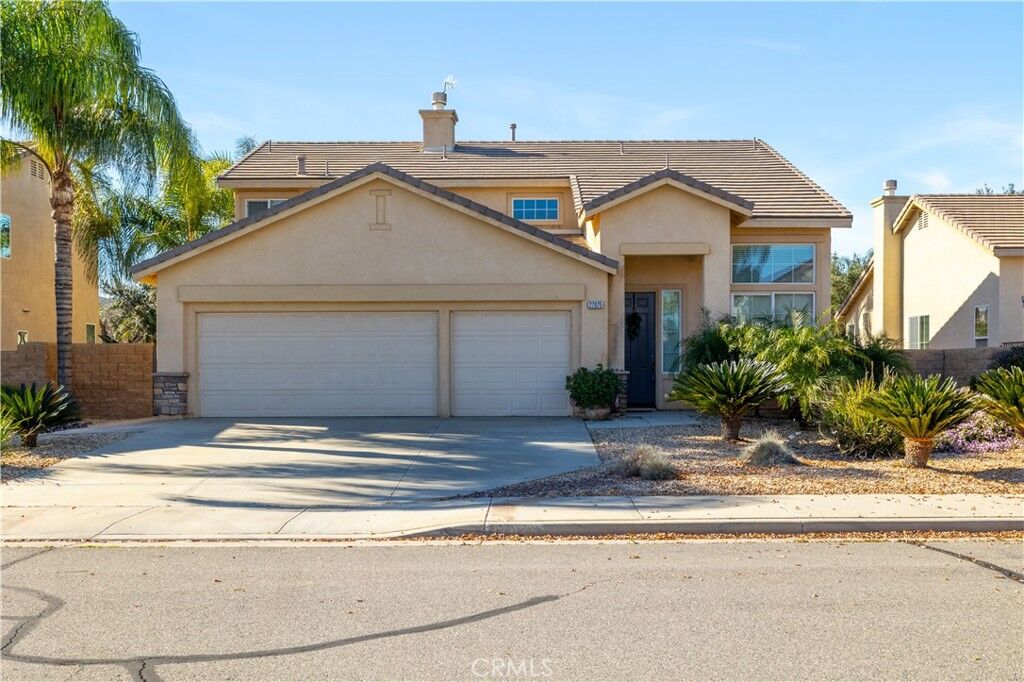 Property Photo:  27075 Comet View Court  CA 92585 