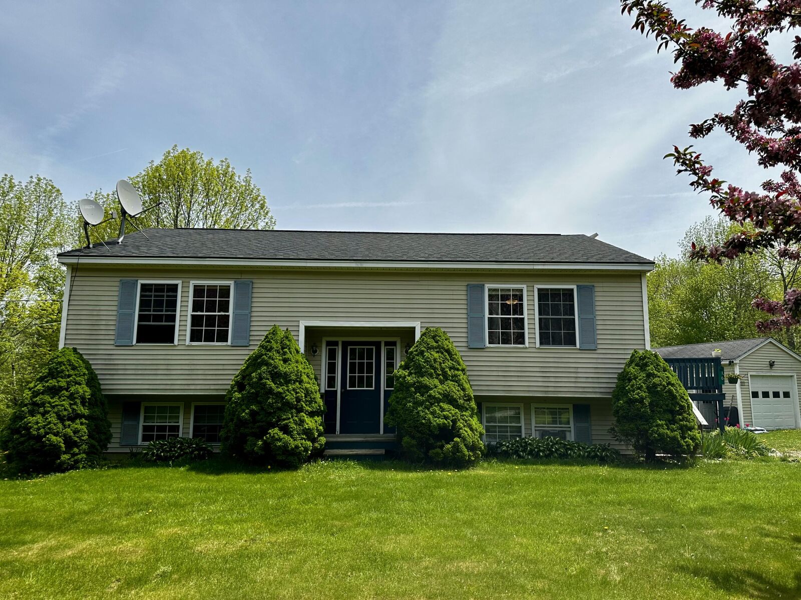 Property Photo: 10 Morrow Hill Road ME 04973