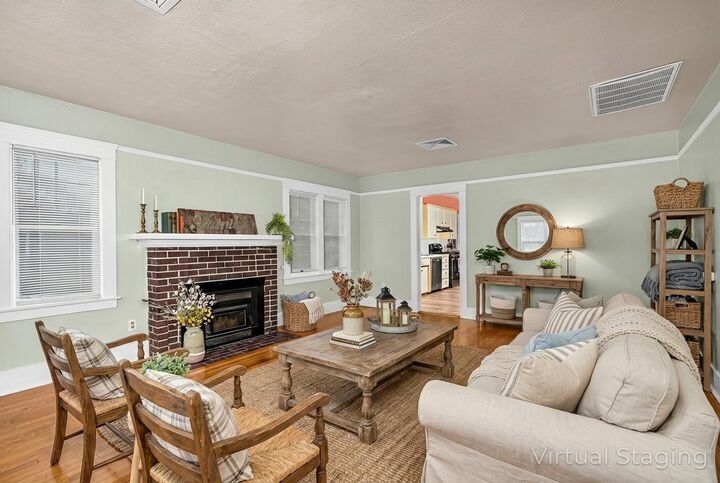 Property Photo:  200 E 27th Street  CA 95340 