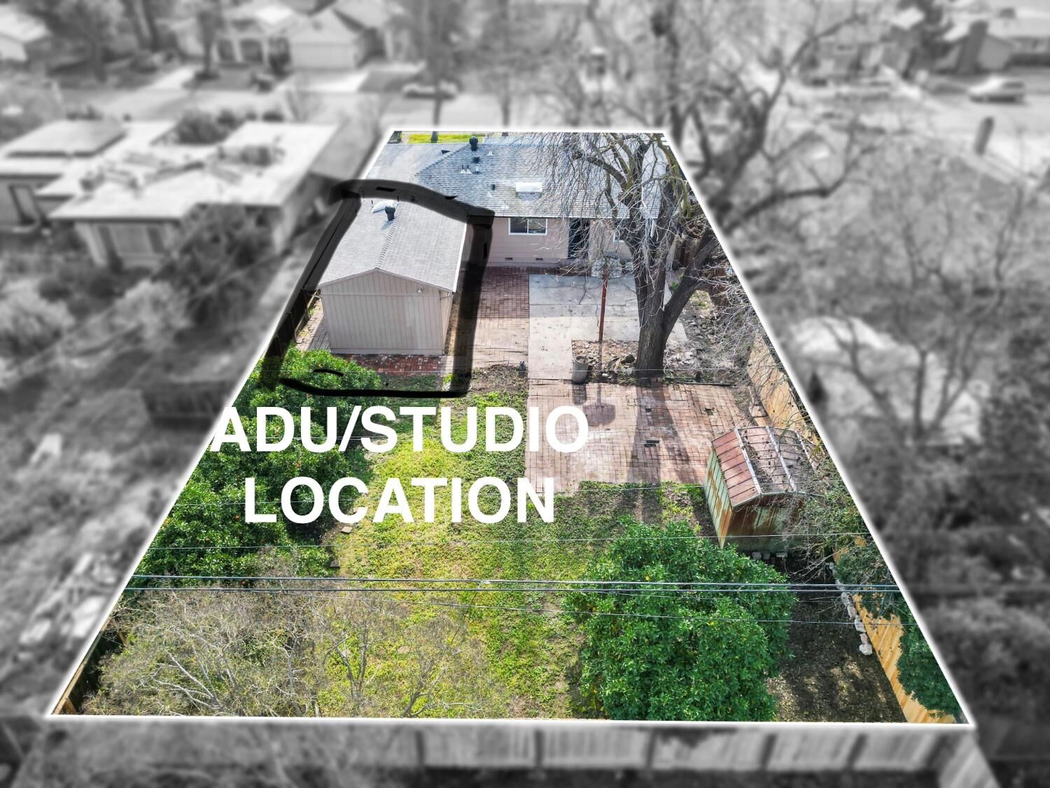 Property Photo:  221 W Pearl Avenue  CA 95207 