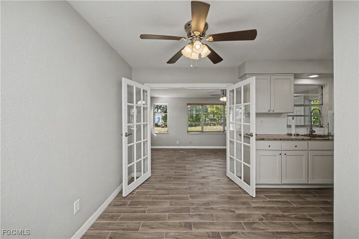 Property Photo:  4968 Vincennes Street  FL 33904 