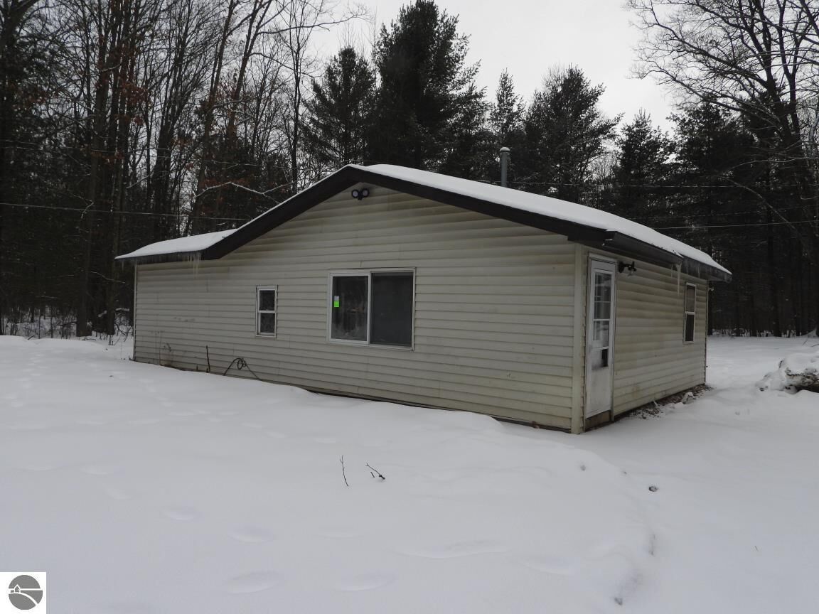 Property Photo:  13788 Brethren Heights Road  MI 49619 