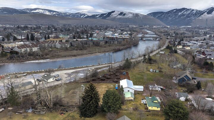 Property Photo:  1810 1/2 River Road  MT 59801 