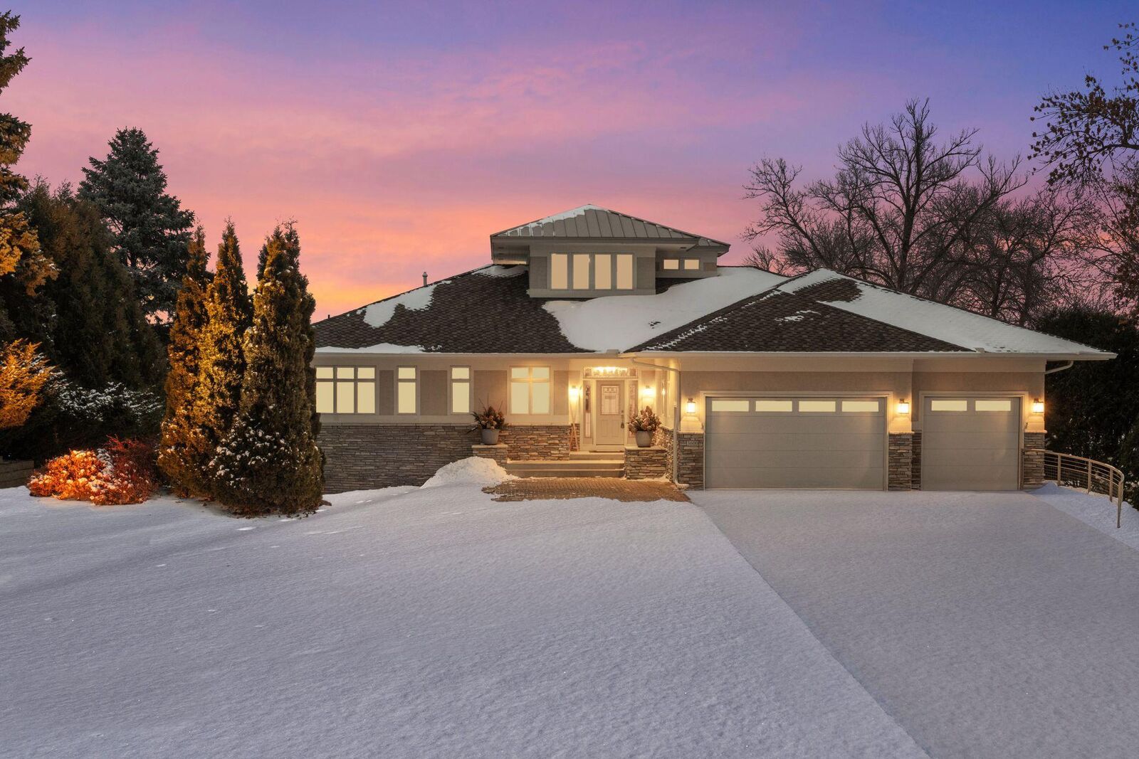 Property Photo:  3600 Tuxedo Road  MN 55364 