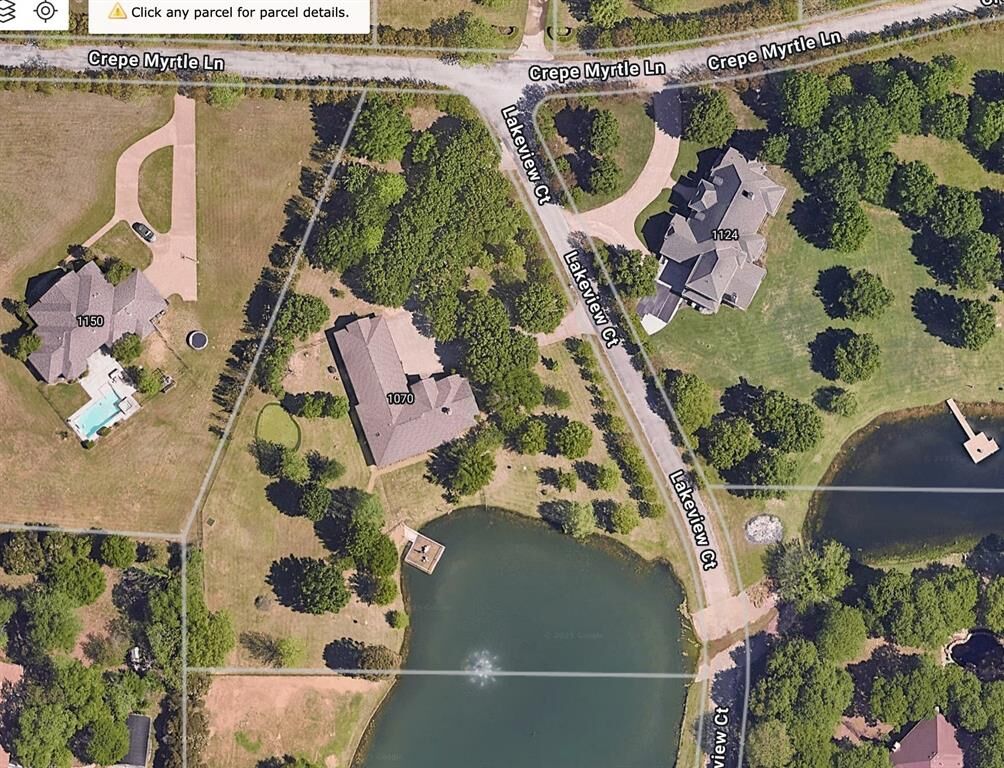 Property Photo: 1070 Lakeview Court TX 76226